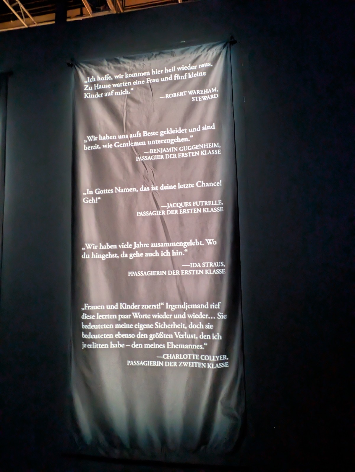 PXL 20241217 114710821.NIGHT